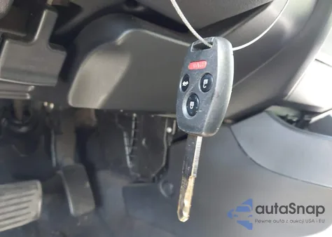 2013 Honda Civic Lx z USA, uszkodzony, nr VIN 19XFB2F50DE214146